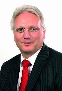 Prof. Dr. Winfried Vahland (53) wird mit Wirkung zum 1. September 2010 zum Vorstandsvorsitzenden von Skoda Auto berufen. 